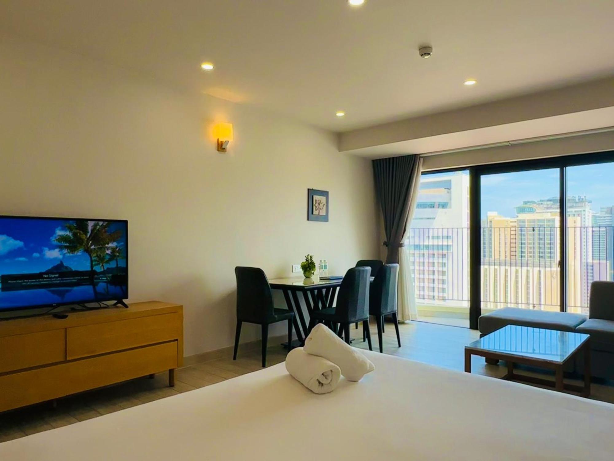 Gold Coast Nha Trang Luxury Apartment - Ocean View Zewnętrze zdjęcie